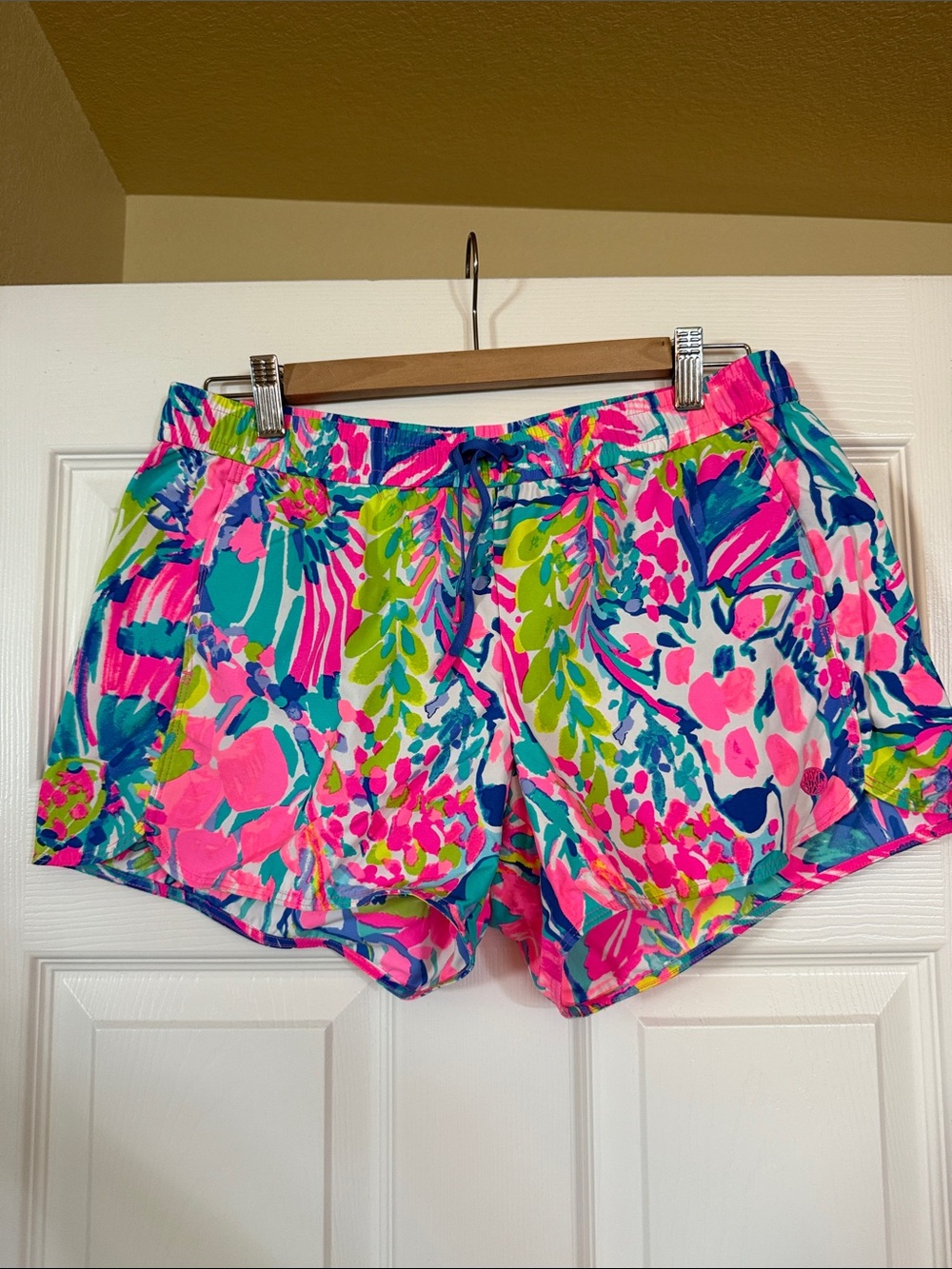Lilly Pulitzer Runaround Luxeletic Neon Floral Drawstring Shorts - Pink Blue Gre